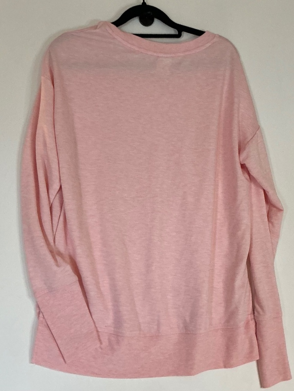 Avia athlesiure lightweight pink thumb hole long sleeve shirt sizeXS